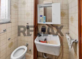 Bagno - Negozio VIA DANTE
 
3-5, Trezzano Rosa - foto 7