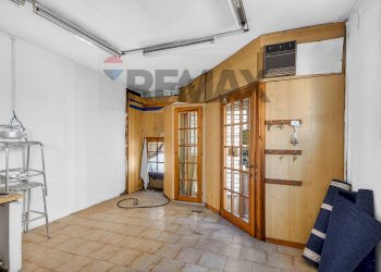 UNITA\' 1 - NEGOZIO - Independent house Via Dante
3-5, Trezzano Rosa - photo 19
