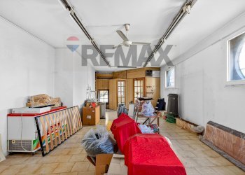 UNITA\' 1 - NEGOZIO - Independent house Via Dante
3-5, Trezzano Rosa - photo 21