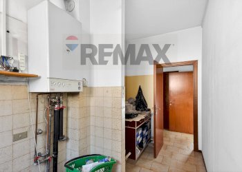 UNITA\' 1 - NEGOZIO - Independent house Via Dante
3-5, Trezzano Rosa - photo 23