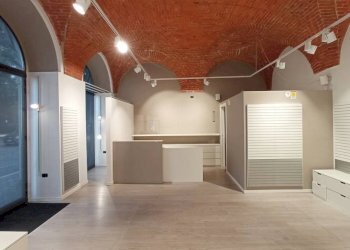 Ufficio - Negozio viale Achille Marazza, 4, Borgomanero - foto 7