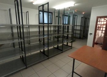 Interno non residenziale - Negozio viale Achille Marazza, 4, Borgomanero - foto 33