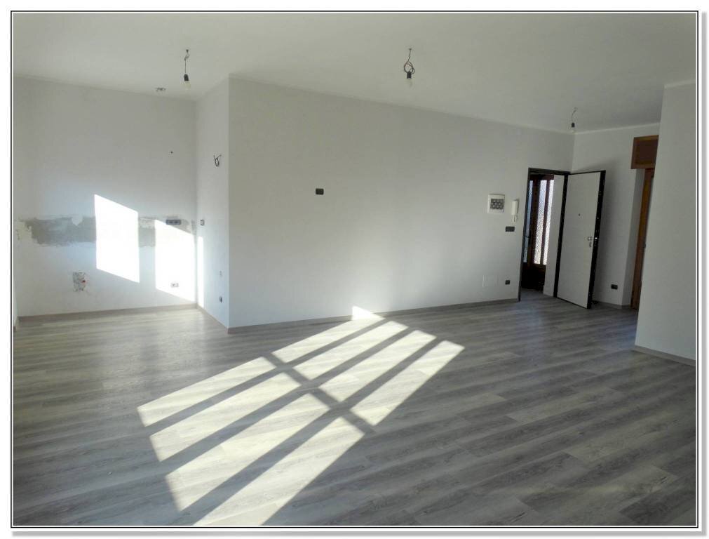 Stanza non arredata - Four-room apartment piazza Statuto, 6, Sanfront - photo 1