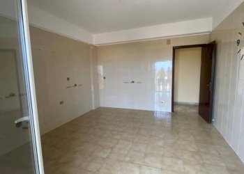 Salone - Four-room apartment corso Italia, Carini - photo 4