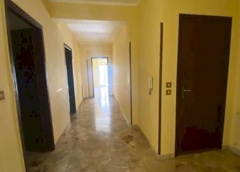 Corridoio - Four-room apartment corso Italia, Carini - photo 16