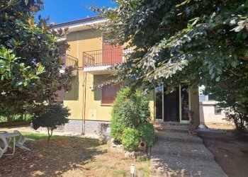 Giardino - Villa via al Corbè, 17, Mozzate - photo 2
