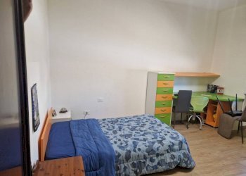 Camera da letto - Villa via al Corbè, 17, Mozzate - photo 11