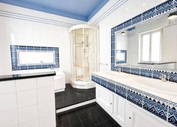 Bagno - Four-room apartment via Saluzzo, 5, Casalgrasso - photo 15