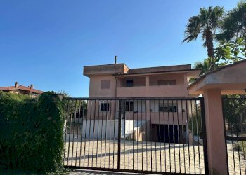 Facciata - Four-room apartment via Aurora, Anzio - photo 19