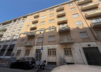 Facciata - Appartamento via Principe Tommaso, 4, Torino (zona San Salvario) - foto 1