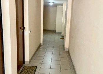 Interno palazzo - Two-room apartment Milano - photo 3