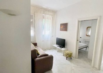 Salone - Two-room apartment Milano - photo 6