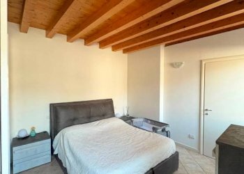 Camera da letto - Three-room apartment via Lorenzo Gervasi, Bagnolo Mella - photo 27