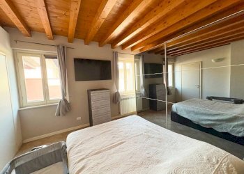 Camera da letto - Three-room apartment via Lorenzo Gervasi, Bagnolo Mella - photo 28
