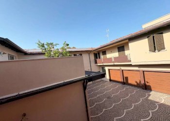 Balcone - Three-room apartment via Lorenzo Gervasi, Bagnolo Mella - photo 44