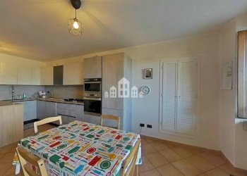 Cucina - Appartamento Frazione preparetto, 129, Castellamonte - foto 3