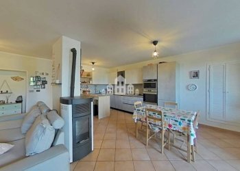Salone - Appartamento Frazione preparetto, 129, Castellamonte - foto 7