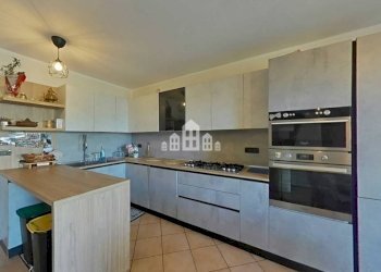 Cucina - Appartamento Frazione preparetto, 129, Castellamonte - foto 8