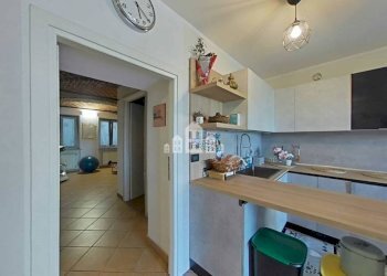 Cucina - Appartamento Frazione preparetto, 129, Castellamonte - foto 9