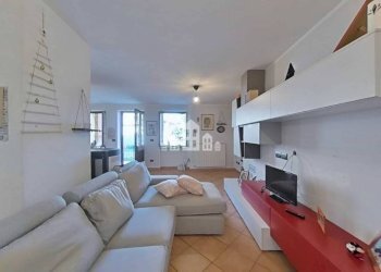 Salone - Appartamento Frazione preparetto, 129, Castellamonte - foto 14