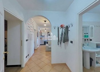 Corridoio - Appartamento Frazione preparetto, 129, Castellamonte - foto 21