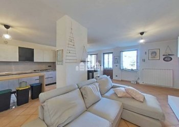 Salone - Appartamento Frazione preparetto, 129, Castellamonte - foto 31