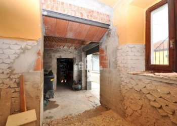Interno palazzo - Casa indipendente via Dell' Orco, 10, Rivarolo Canavese - foto 11