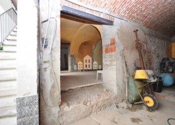 Facciata - Casa indipendente via Dell' Orco, 10, Rivarolo Canavese - foto 16