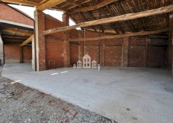 Interno non residenziale - Casa indipendente via Dell' Orco, 10, Rivarolo Canavese - foto 42