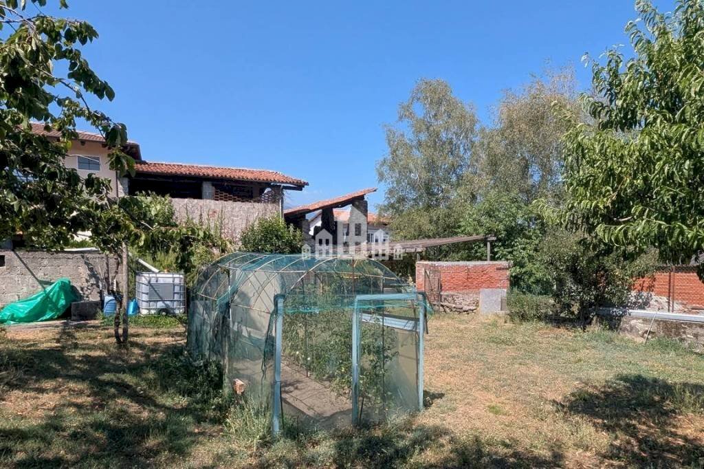 Terreno - Casa indipendente via Conte Michele Cagnis, 45, Lessolo - foto 2