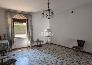 Cucina - Casa indipendente via Conte Michele Cagnis, 45, Lessolo - foto 11