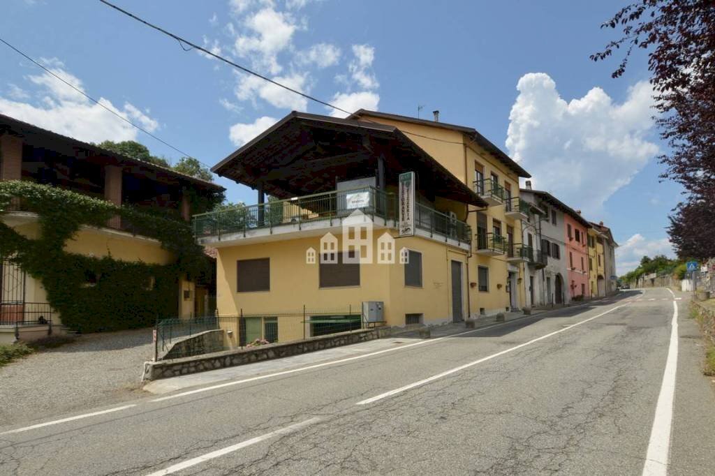 Zona - Negozio via ROMA, 5, San Martino Canavese - foto 1