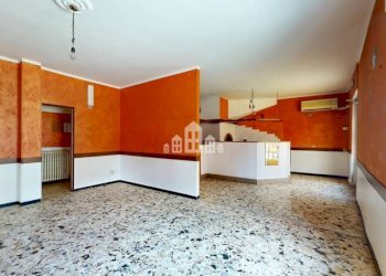 Cucina - Negozio via ROMA, 5, San Martino Canavese - foto 8