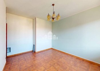 Camera da letto - Apartment via Verdi, 15, Strambino - photo 18