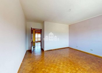 Camera da letto - Apartment via Verdi, 15, Strambino - photo 33