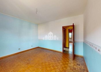 Camera da letto - Apartment via Verdi, 15, Strambino - photo 38