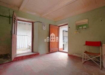 Cucina - Independent house Frazione Montelavecchia, snc, Ronco Canavese - photo 14