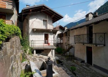 Facciata - Independent house Frazione Montelavecchia, snc, Ronco Canavese - photo 15