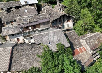 Facciata - Independent house Frazione Montelavecchia, snc, Ronco Canavese - photo 25
