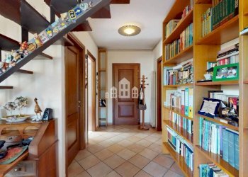 Corridoio - Villa via Argentera, 10, Rivarolo Canavese - foto 29