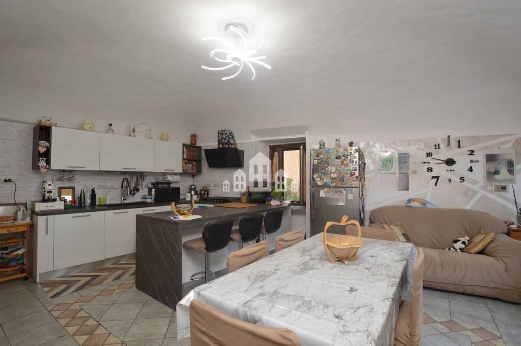 Cucina - Casa indipendente Località Boggi Sotto, 10, Valperga - foto 2