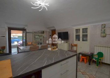Salone - Casa indipendente Località Boggi Sotto, 10, Valperga - foto 8