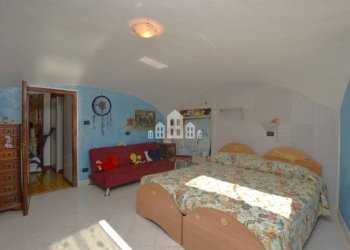 Camera da letto - Casa indipendente Località Boggi Sotto, 10, Valperga - foto 25