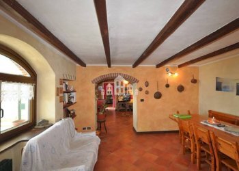 Salone - Independent house via Piloni, 10, Chiesanuova - photo 9
