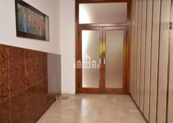 Interno palazzo - Four-room apartment via Castellamonte, 31, Banchette - photo 25