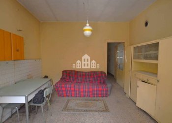 Cucina - Casa indipendente via Marconi, 23, Pont-Canavese - foto 5