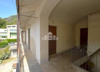 Balcone - Casa indipendente via Marconi, 23, Pont-Canavese - foto 13