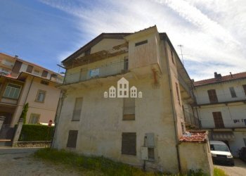 Facciata - Casa indipendente via Marconi, 23, Pont-Canavese - foto 30