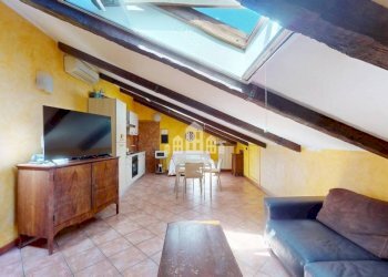 Salone - Attic via buffa, 10/B, Castellamonte - photo 1