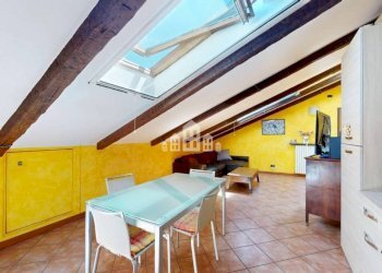 Salone - Attic via buffa, 10/B, Castellamonte - photo 10